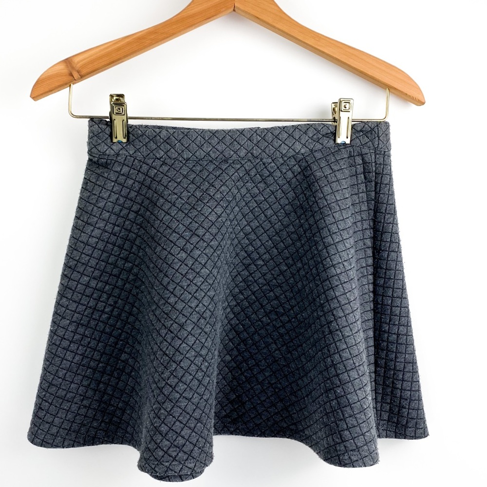 Forever 21 Grey Quilted Mini Skirt